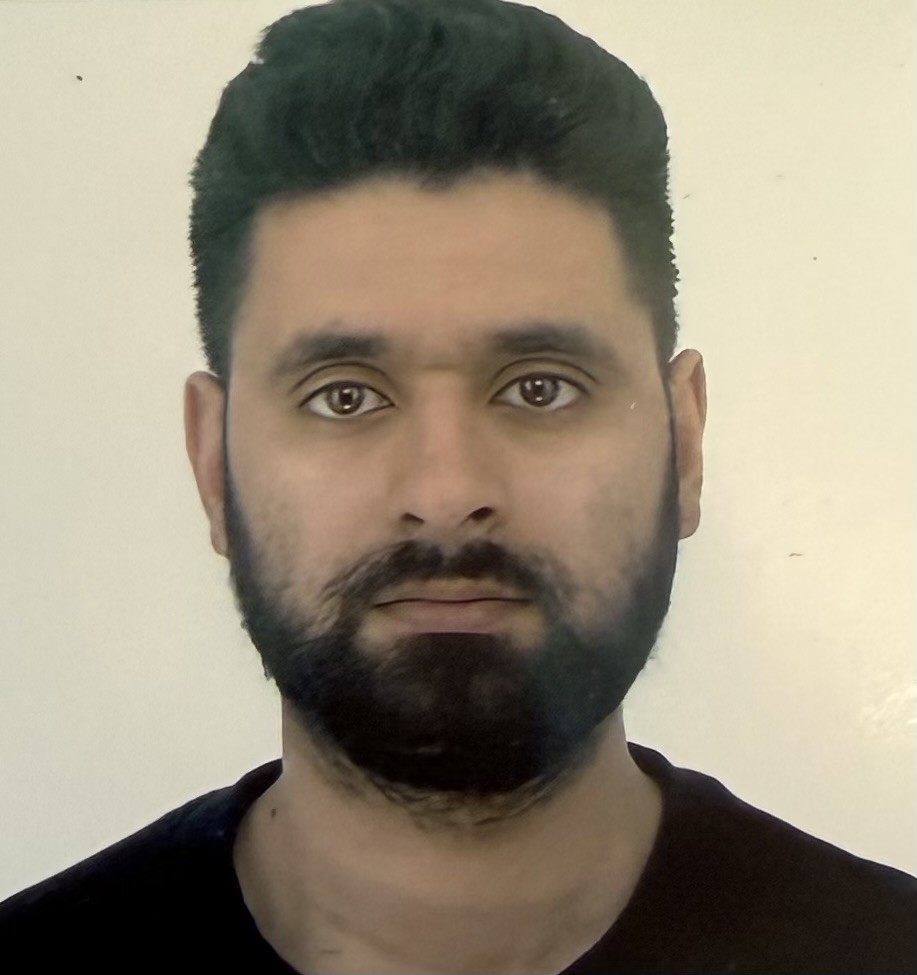 Hasnain Ahmed Shah (Slough)